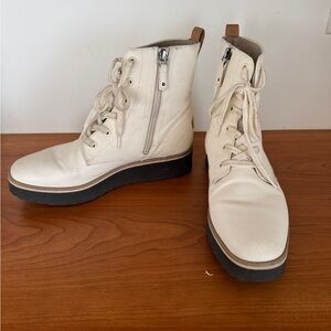 Dr. Scholl's Off-White Ankle Boots